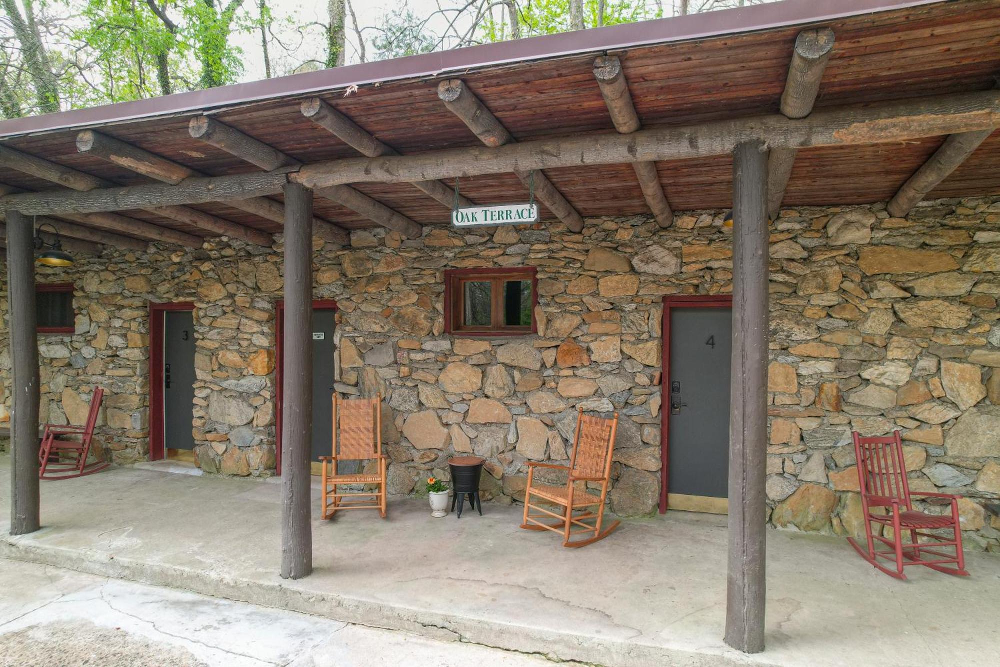 The Furry Lodge Double Ste 2&3 Waynesville Esterno foto